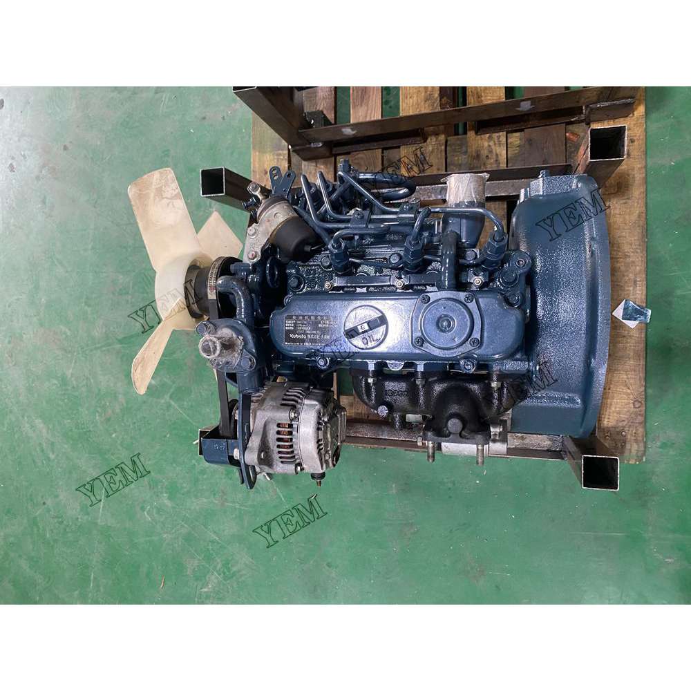 For Kubota Engine D902 Complete engine assembly 3200 rpm 16.1kw Serial Number: 4GJ4038 For Kubota