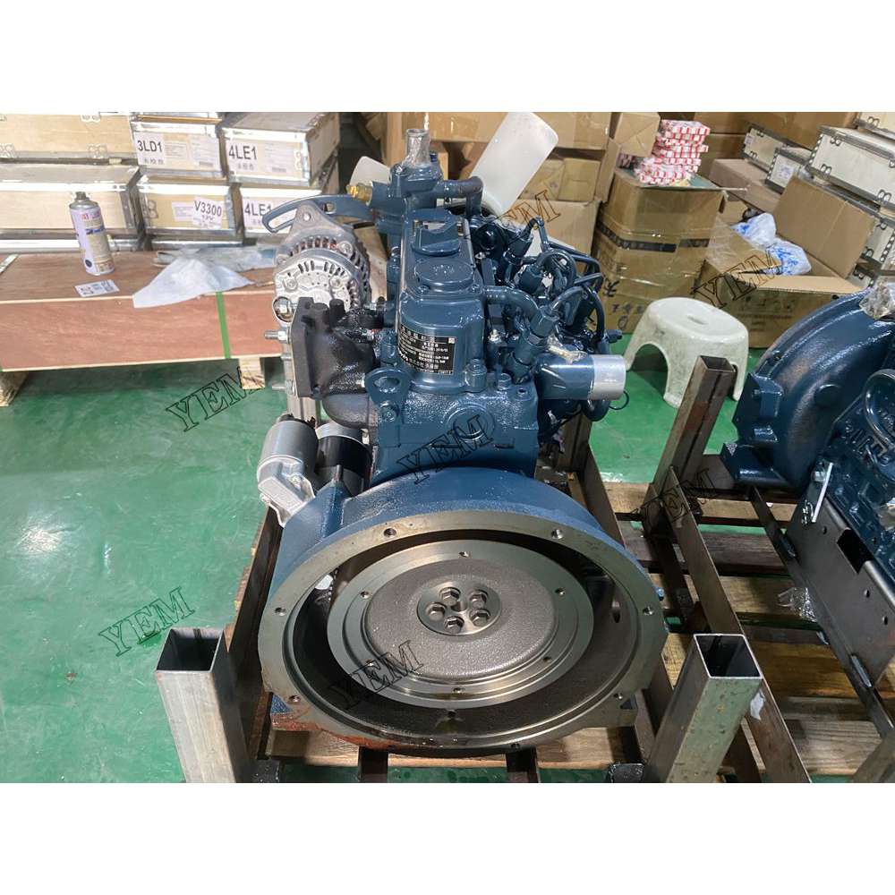 For Kubota Engine D902 Complete engine assembly 3200 rpm 15.9kw Serial Number: 4JK0428 For Kubota