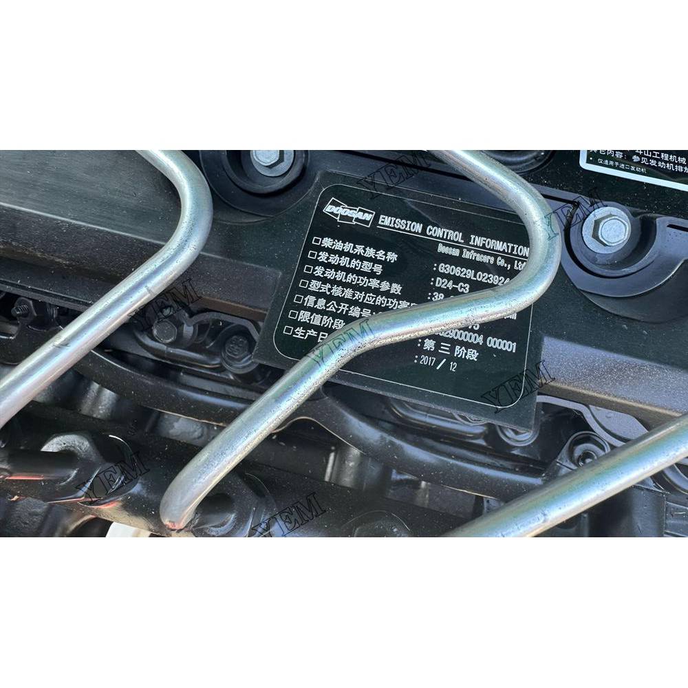 For Doosan Engine D24-C3-CR Complete engine assembly 2100 rpm 38.9kw Serial Number: 7127082 For Doosan