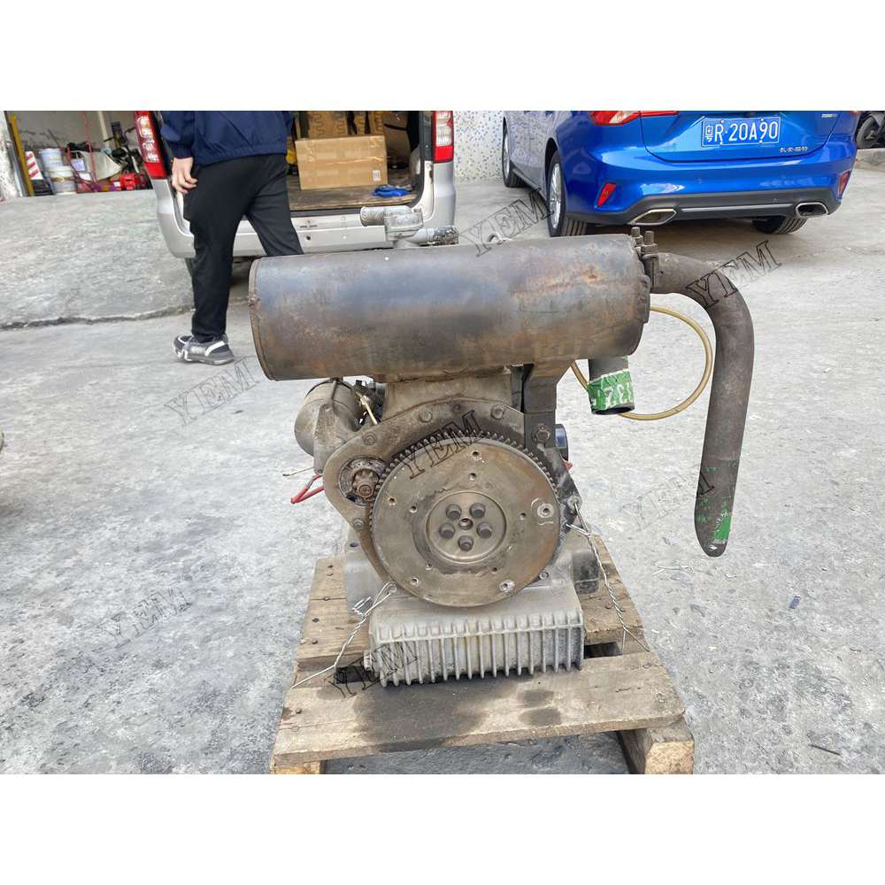 For Kubota Engine D722 Complete engine assembly 2400 rpm 9.6kw Serial Number: 4ET2007 For Kubota