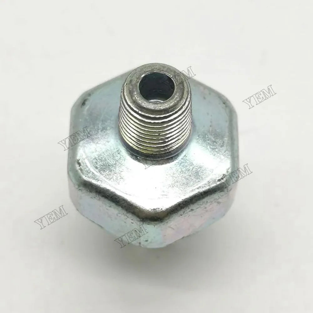 For Kubota Engine V1702 Tractor B5100D-P L185DT L225 L245F L305F L345 L405 M4050 M4500DT Oil Pressure Switch 15221-39010 15221-39016 15221-39012 For Kubota