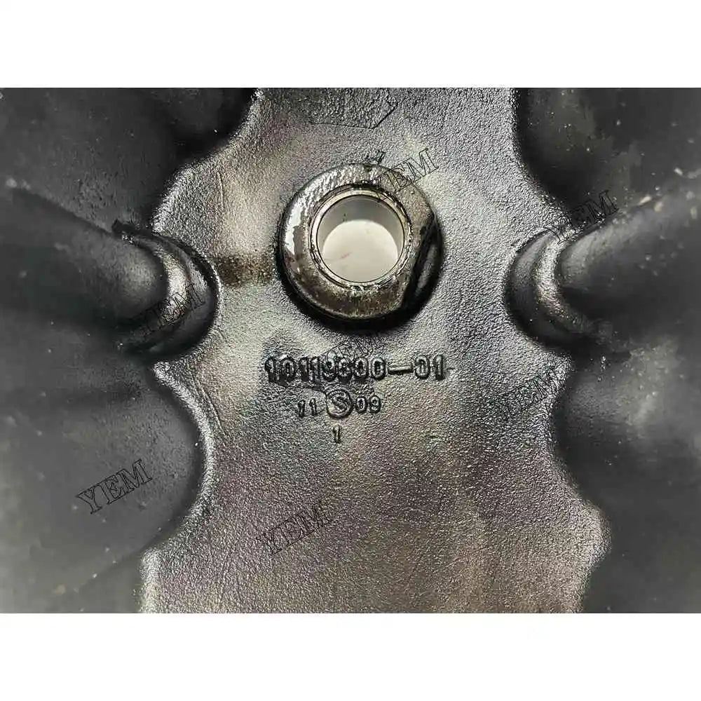D934T S For Liebherr 10119601 Valve cover A Engine Spare Parts For Yanmar