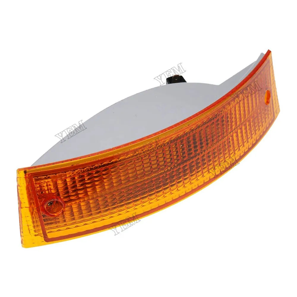 For CASE Loader 570LXT 570MXT 570N EP 570NXT 580L 580SL 590L 590SL RH Front Turn Lamp 131796A1