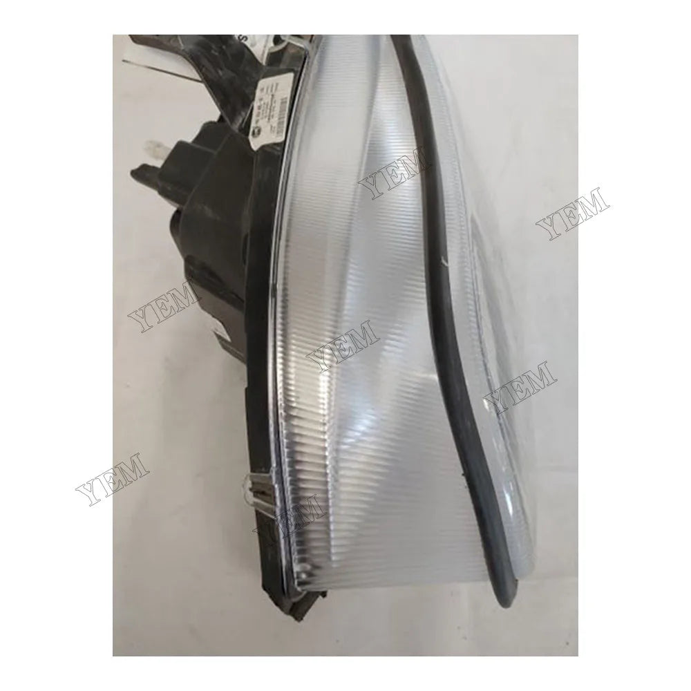 For Freightliner M2 100 106 112 02-13 QSC Headlights Assembly Left & Right Pair A06-75732-004 A06-75732-005 For Freightliner