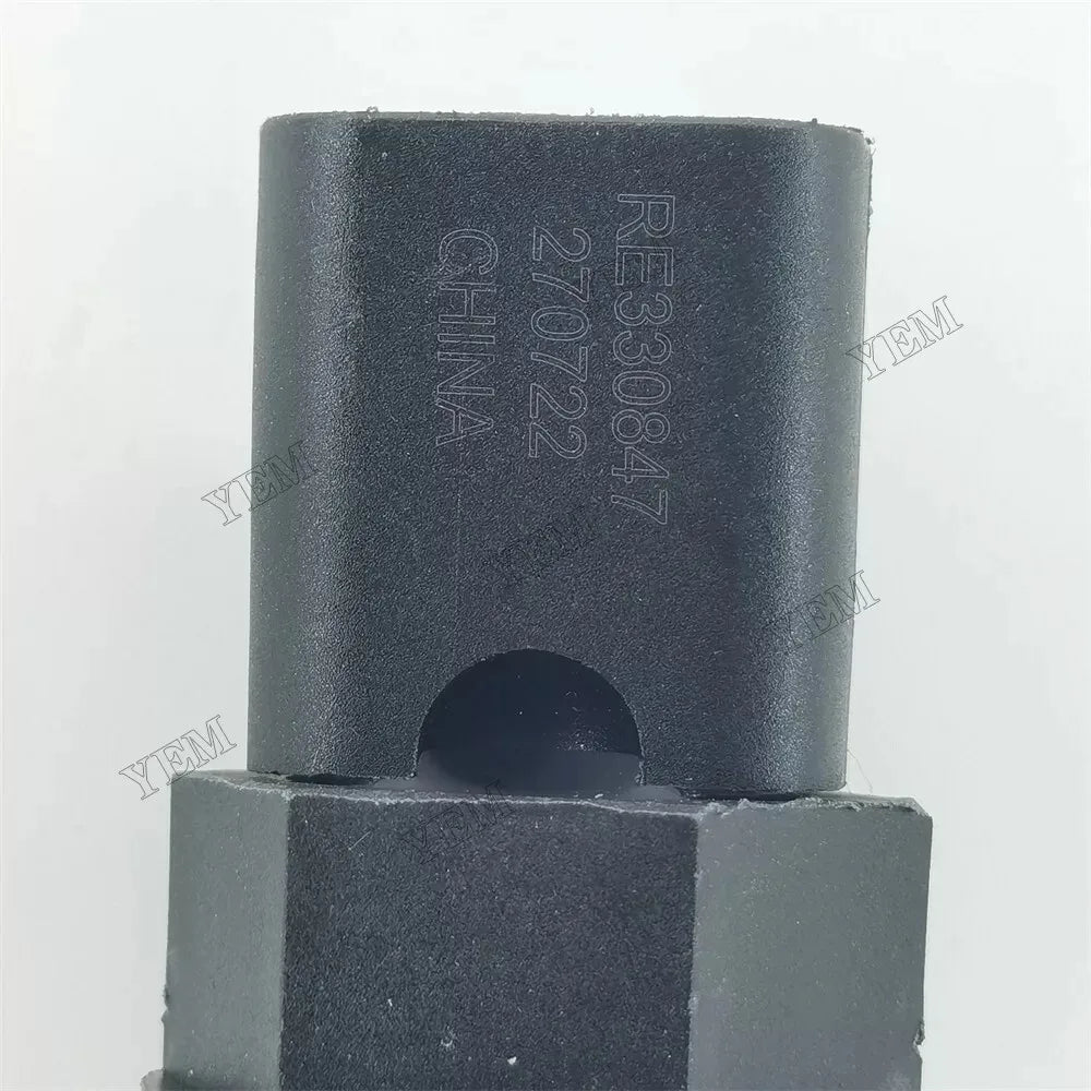 For John Deere Engine 3029 4045 6068 Tractor 4044M 4044R 4052M 5075M 5125M 6140R Speed Sensor RE330847 For John Deere