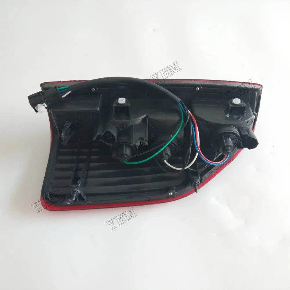 For Isuzu Truck D-MAX 02-05/06-08 Left & Right Taillight VC-DMAX-IS-106 For Isuzu