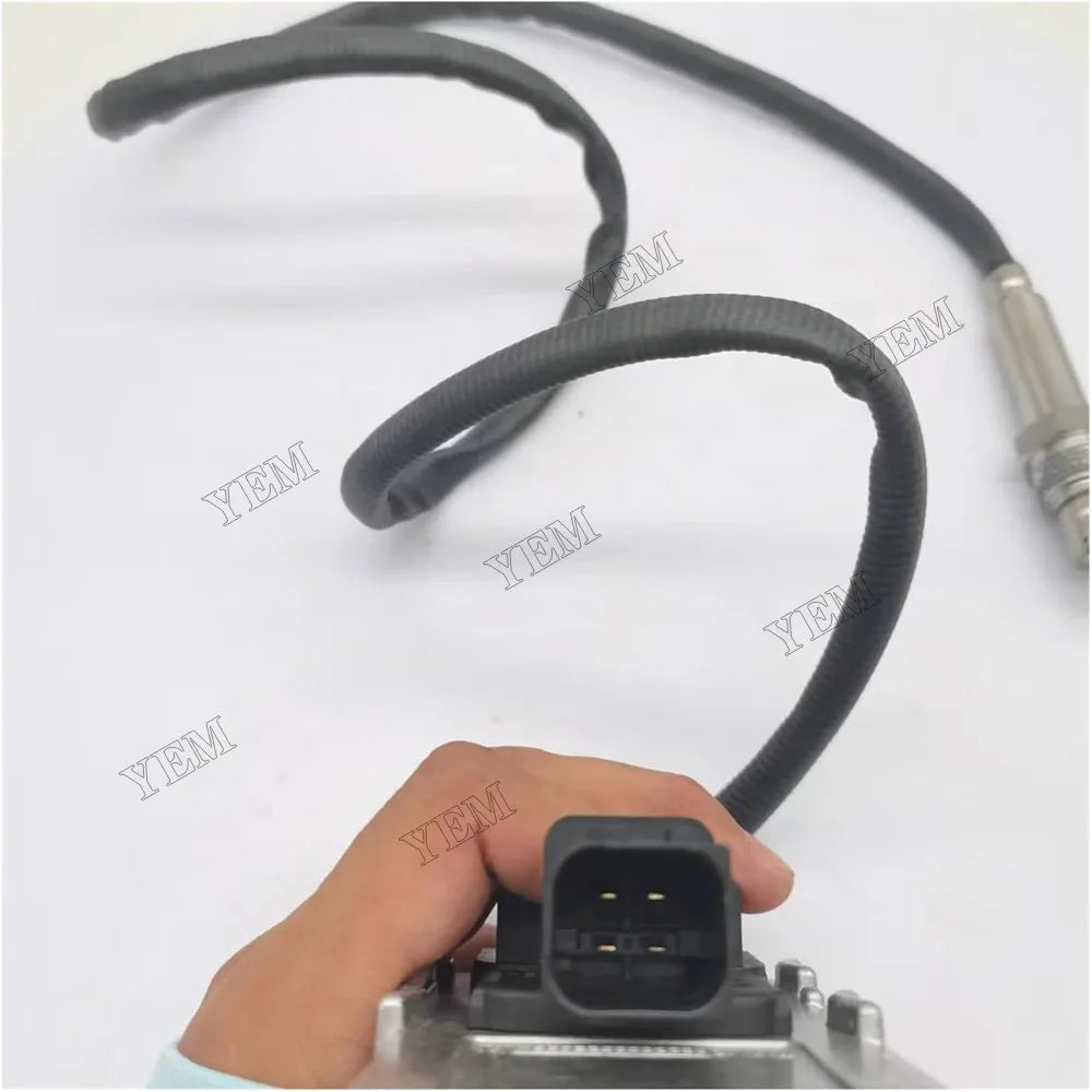 For Hyundai Truck Xcient Trago Mighty Mega 24V Nitrogen Oxide Nox Sensor 5WK97301 29650-84310 For Hyundai