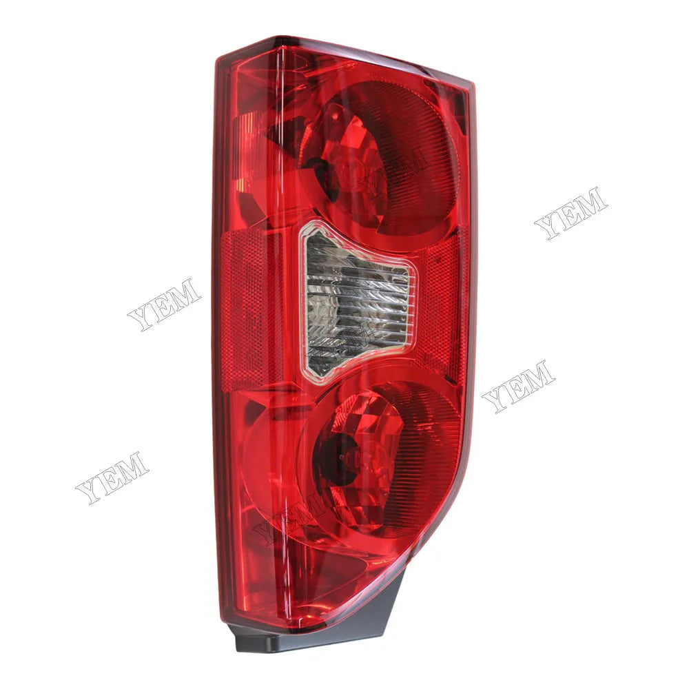 For Nissan Frontier 2005-2010 Left and Right Tail Light 26550-EA825 26555-EA825 For Nissan