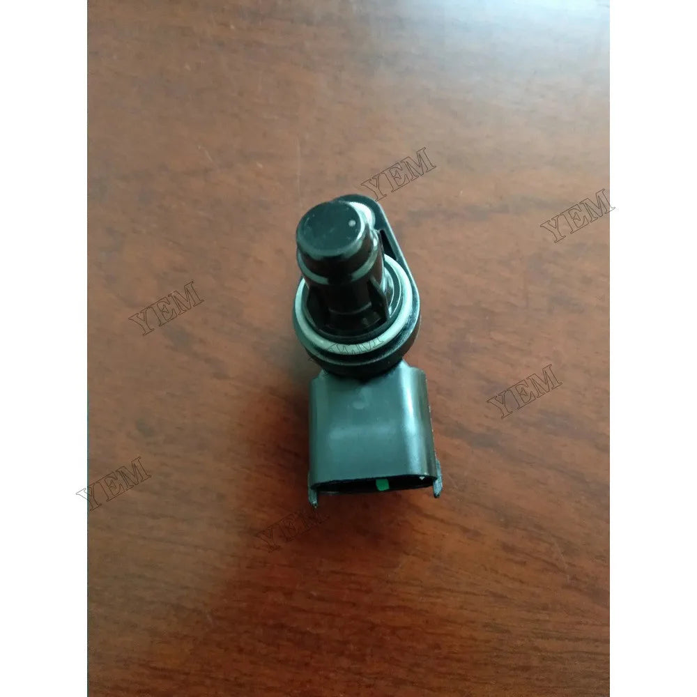 For Volvo C30 C70 S40 S60 S80 V40 V50 V60 V70 XC60 I XC70 II XC90 I Camshaft Position Sensor 8658726 21123875 For Volvo
