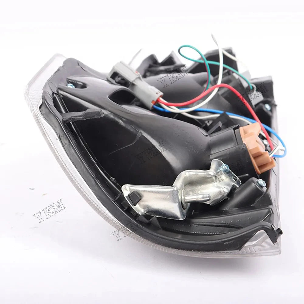 For Isuzu Truck NKR77 600P Front Combination Lamp 8-98010882-0 8-98010881-0 For Isuzu