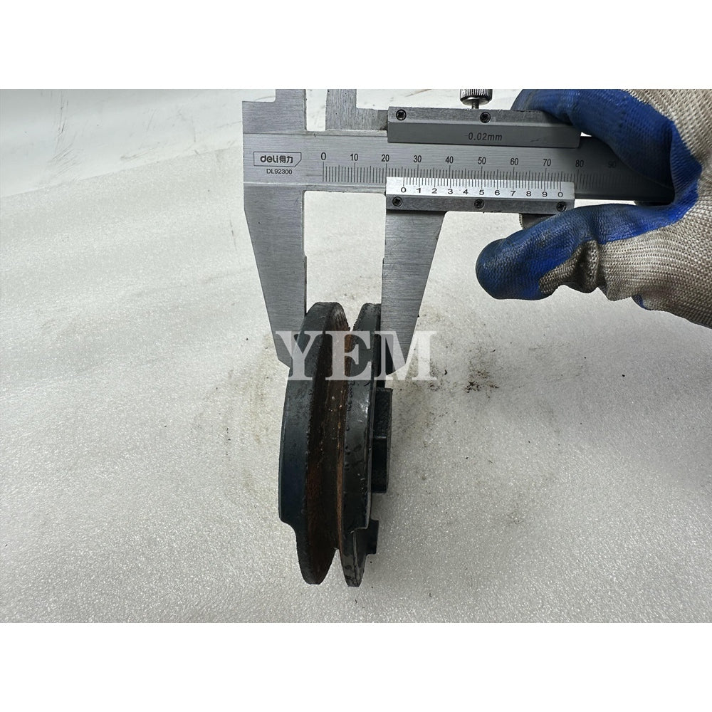 D902 A Crankshaft Pulley For Kubota Excavator Parts Engine