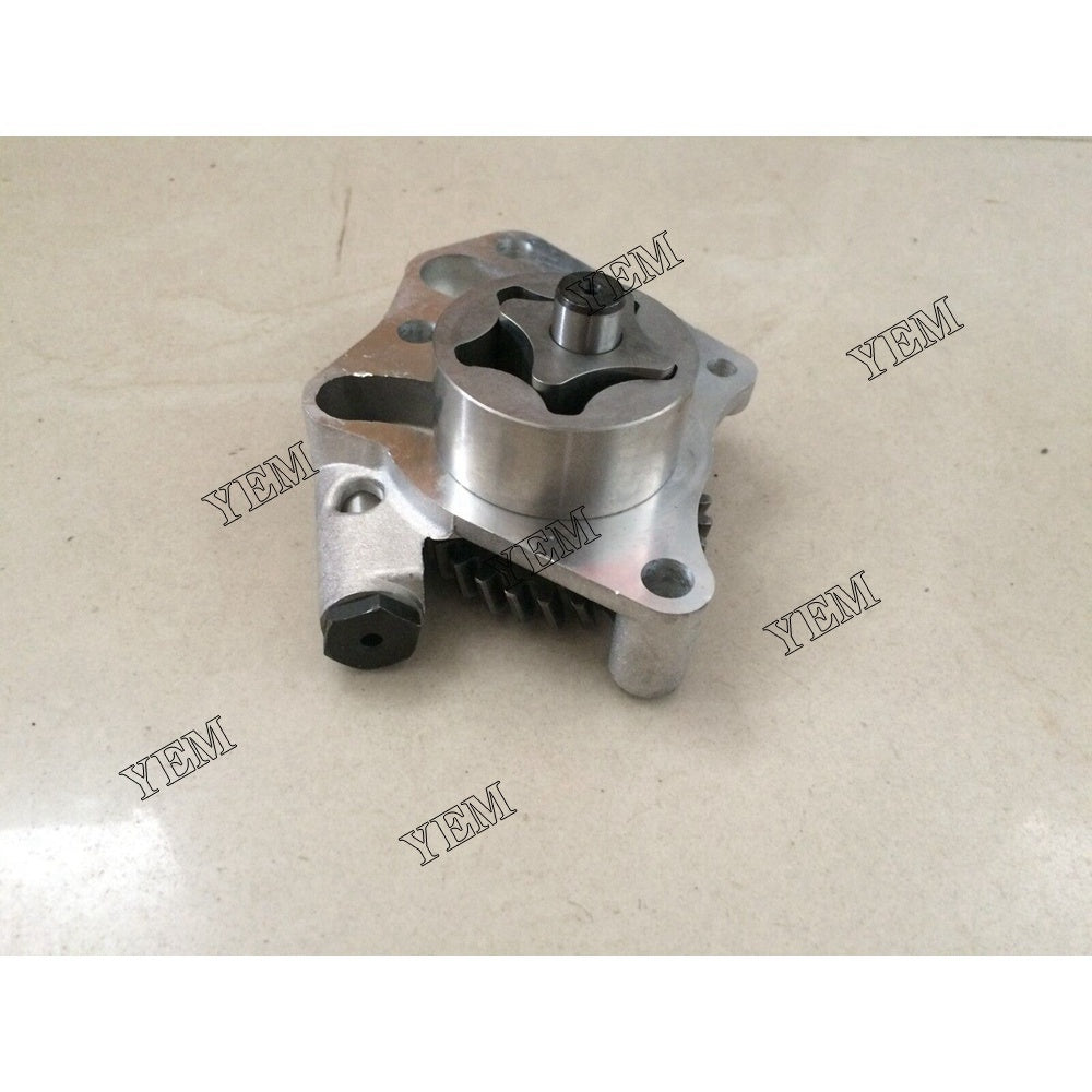 New OEM oil pump 129900-32001 For Yanmar 4TNV94 diesel engine parts For Yanmar