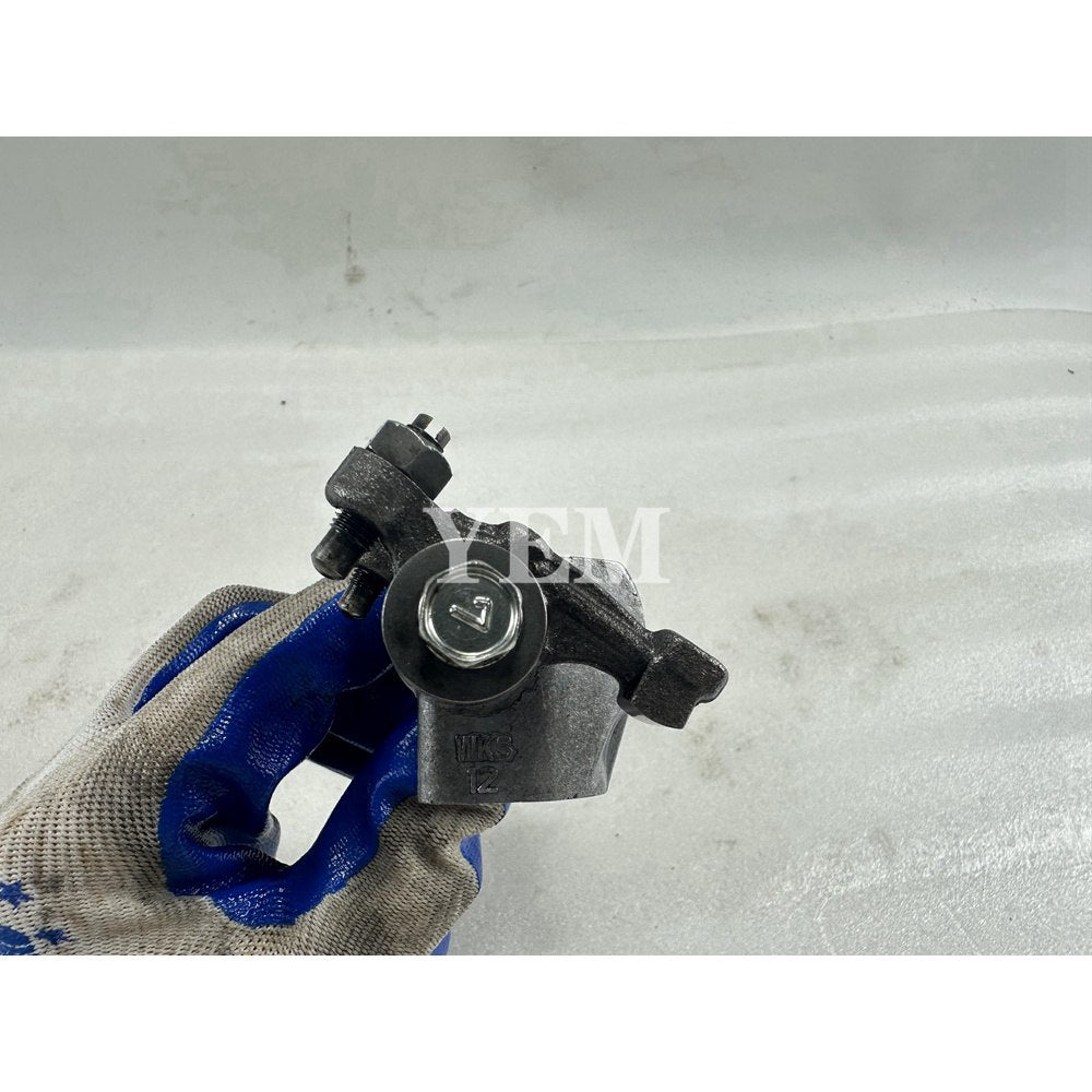 D902 Rocker Arm assembly 15841-14036 For Kubota BX2360 BX23S ZD1021 ZD323 For Kubota