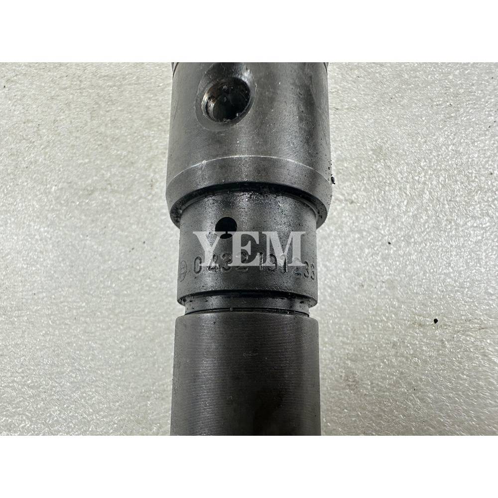 USED For Liebherr Engine 9080711 D936 Fuel Injector OEM Parts For Liebherr