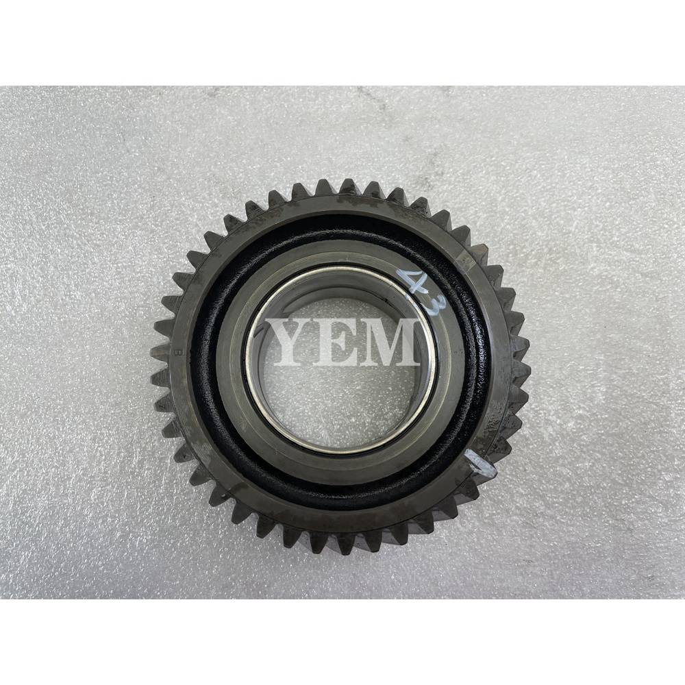 129685-25900 Shaft Idle Gear For yanmar 4TNV88-S 4TNV88-SYY For Yanmar