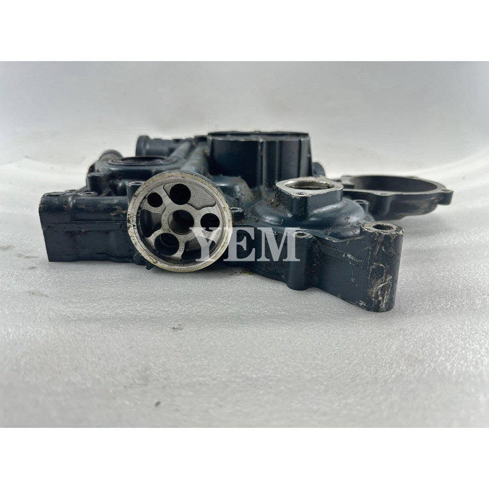 Used D1105 Timing Cover For Kubota Hanix H27DR excavator For Kubota