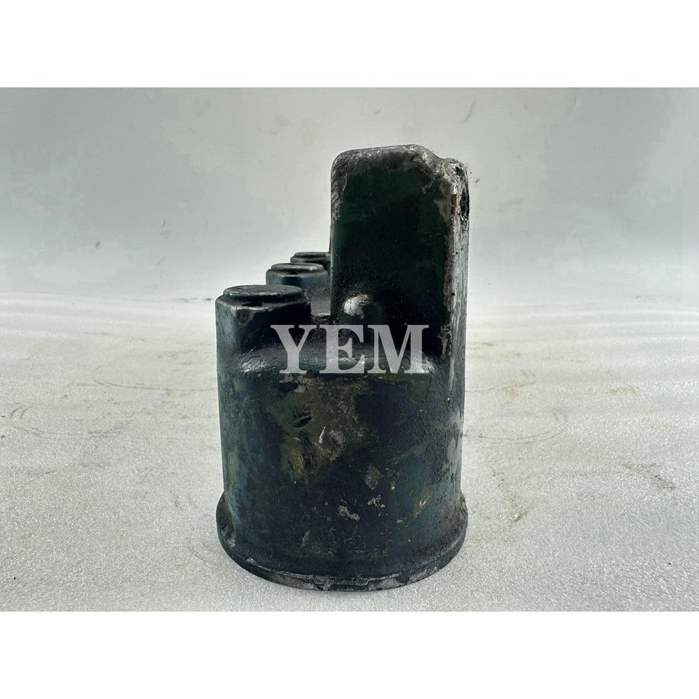 Used D950 Valve Chamber Cover For Kubota D950 Engine For Kubota