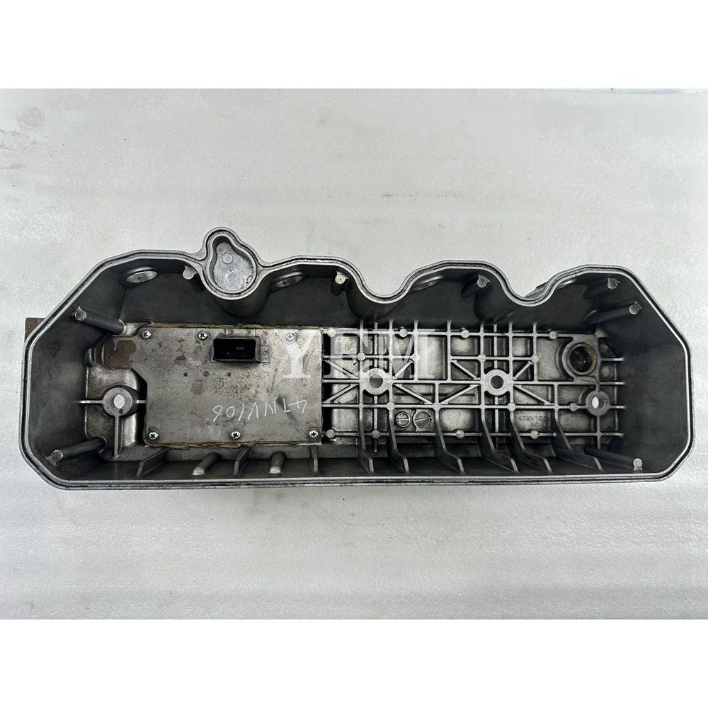 Used 4TNV106 Valve Chamber Cover For Yanmar 4TNV106 Engine For Yanmar