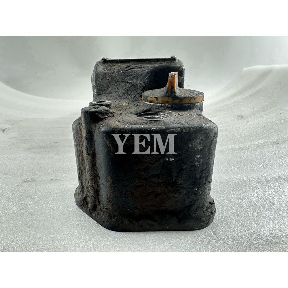 Used 4TNV88 Valve Chamber Cover For Yanmar 4TNV88 Engine For Yanmar