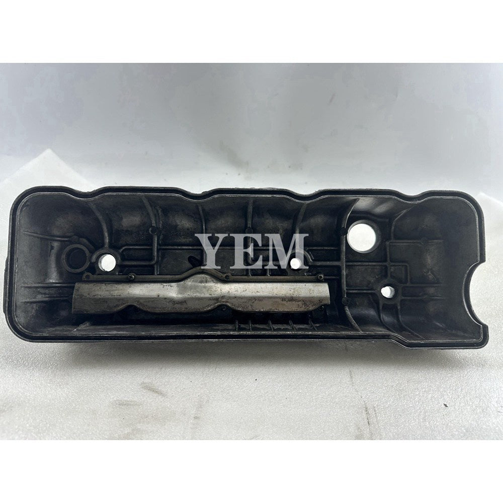 Used 4FE1 Valve Chamber Cover For Isuzu 4FE1 Engine For Isuzu