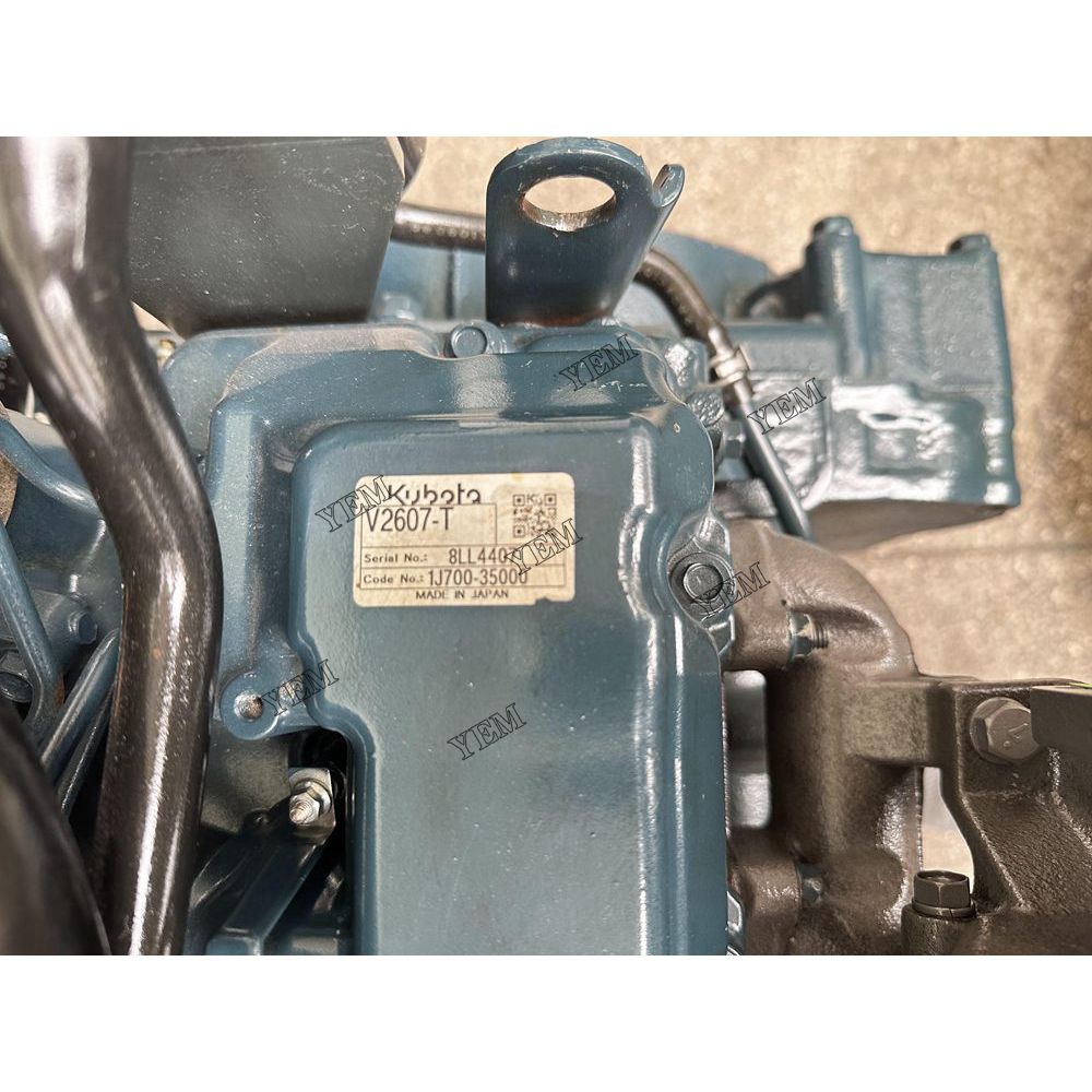 New V2607T Engine serial number 8LL4407 For Kubota Engine Assembly