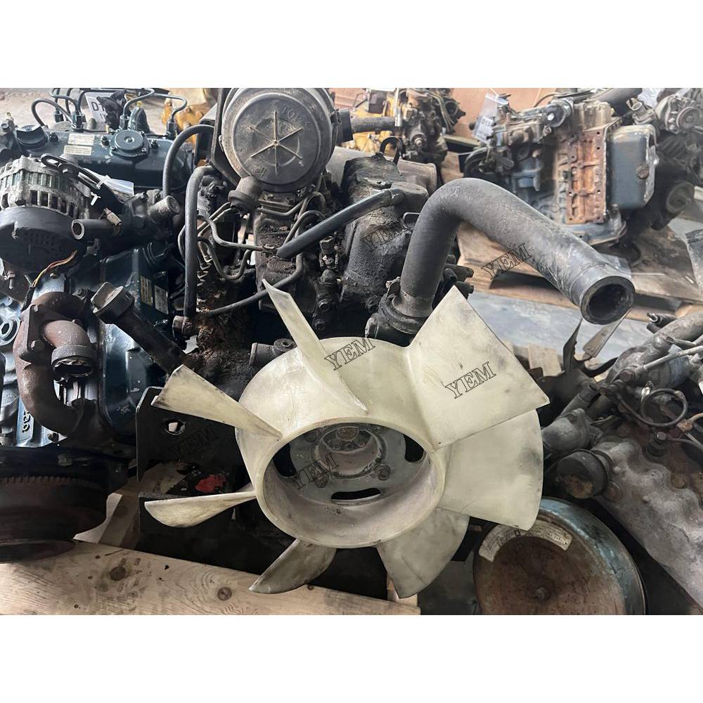Used 4D84E-3E Engine serial number 7736 For Komatsu Engine Assembly