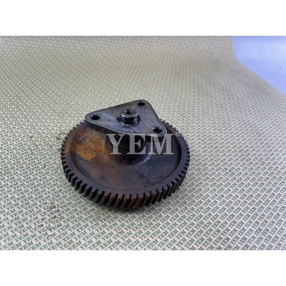 V1100 IDLE GEAR FOR KUBOTA (USED) For Kubota