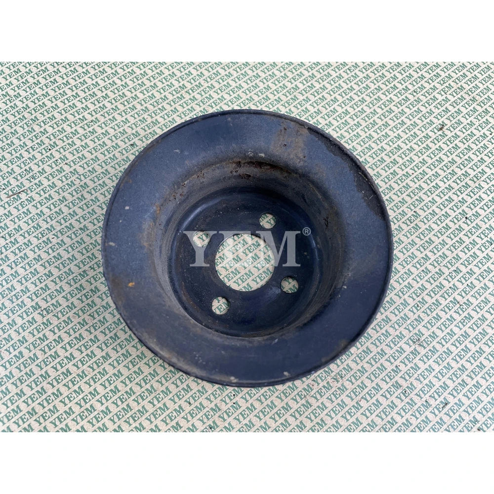 USED FAN PULLEY FOR YANMAR 3TNV70 ENGINE For Yanmar