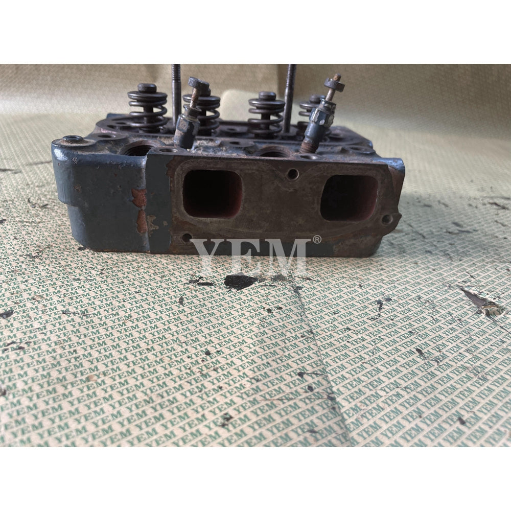 USED CYLINDER HEAD ASSY FOR KUBOTA Z430 ENGINE For Kubota