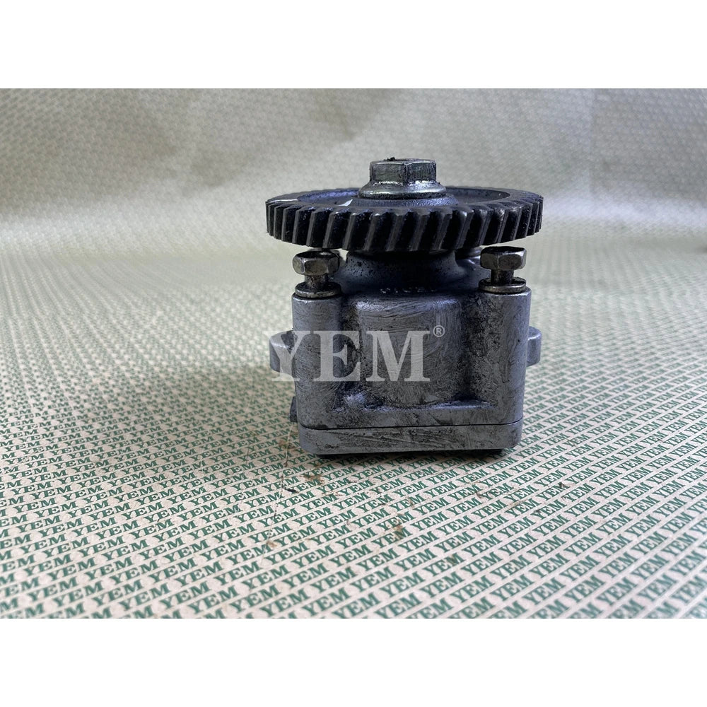 SECOND HAND 15471-35013 OIL PUMP FOR KUBOTA V2403 DIESEL ENGINE PARTS For Kubota
