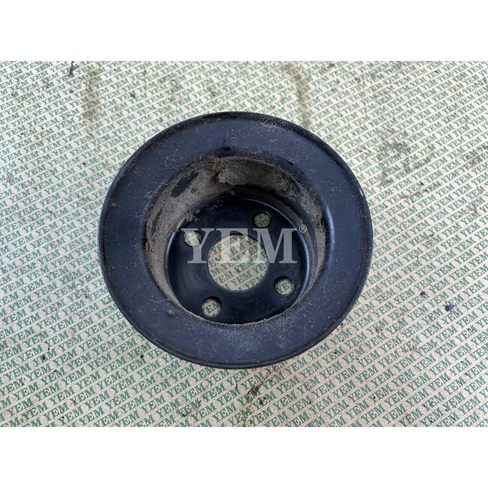 Z482 FAN PULLEY FOR KUBOTA (USED) For Kubota