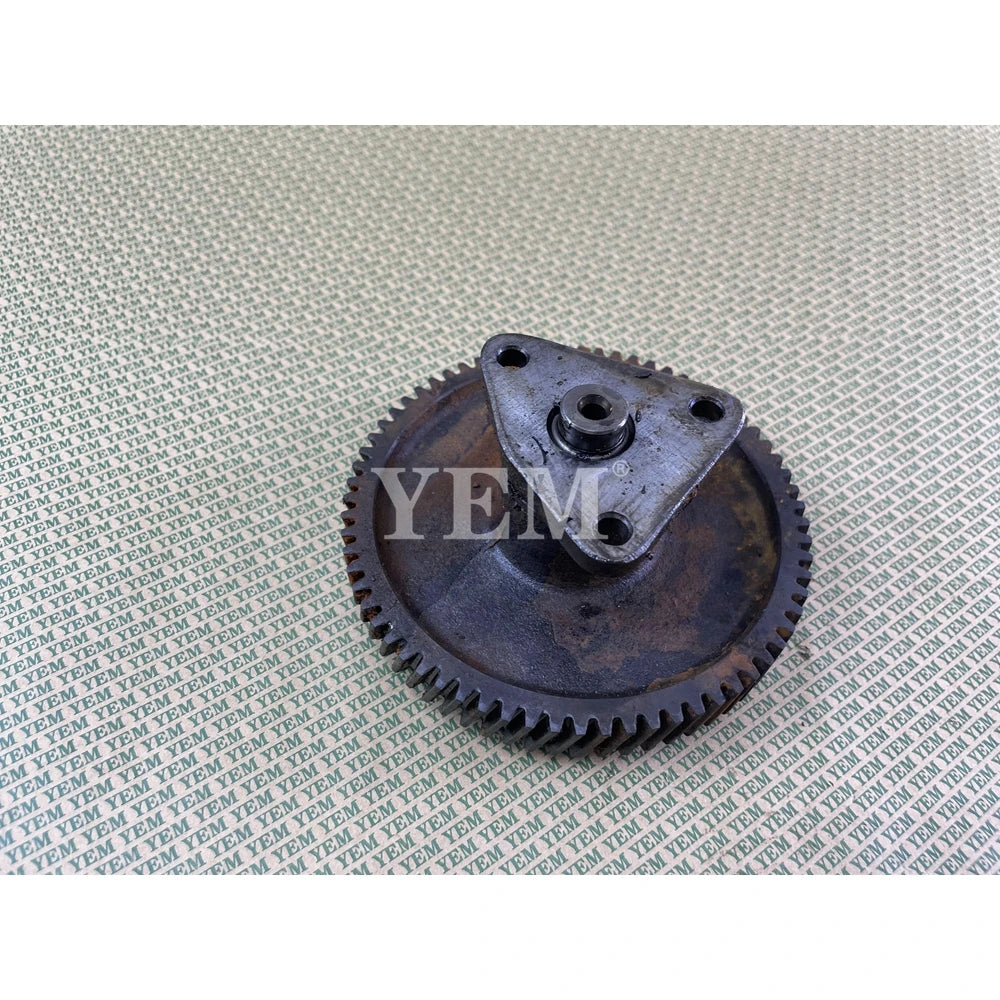 V1100 IDLE GEAR FOR KUBOTA (USED) For Kubota