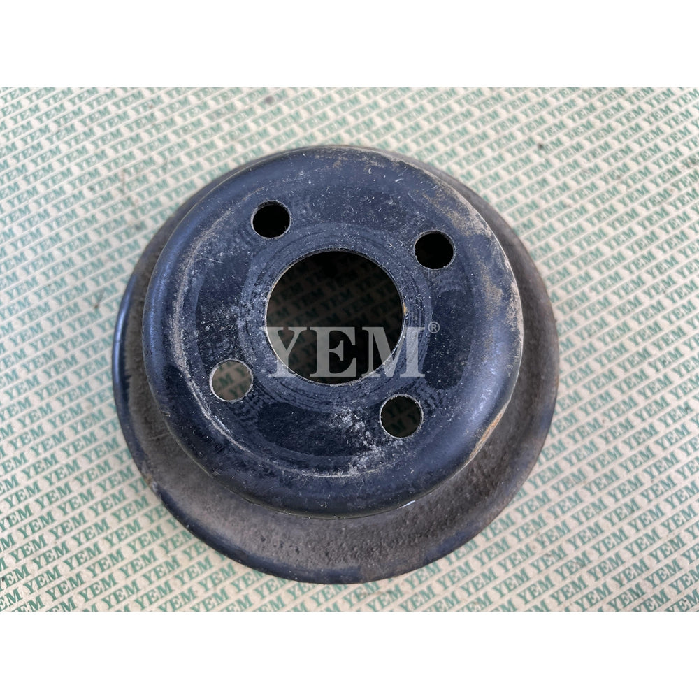 USED V1405 FAN PULLEY FOR KUBOTA DIESEL ENGINE SPARE PARTS For Kubota