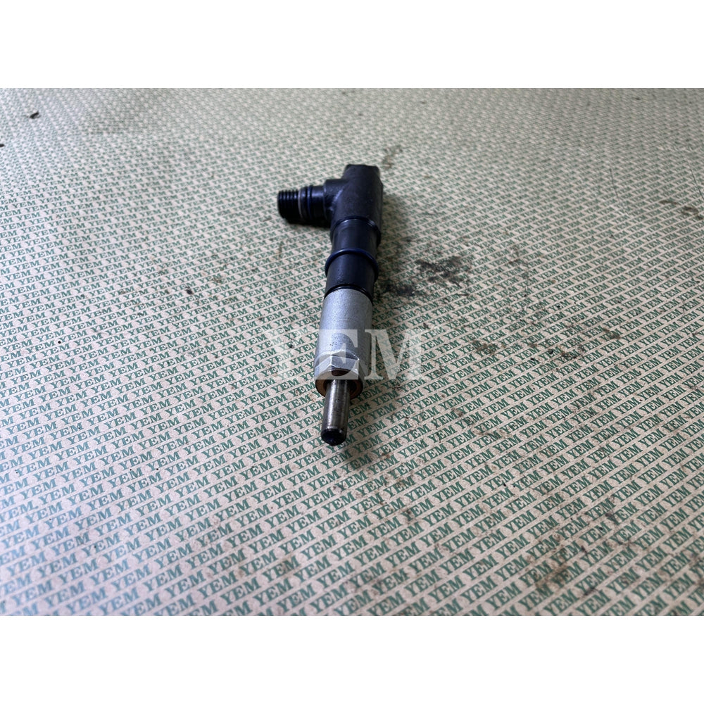 SECOND HAND 1J550-53000 FUEL INJECTOR FOR KUBOTA V3800 DIESEL ENGINE PARTS For Kubota