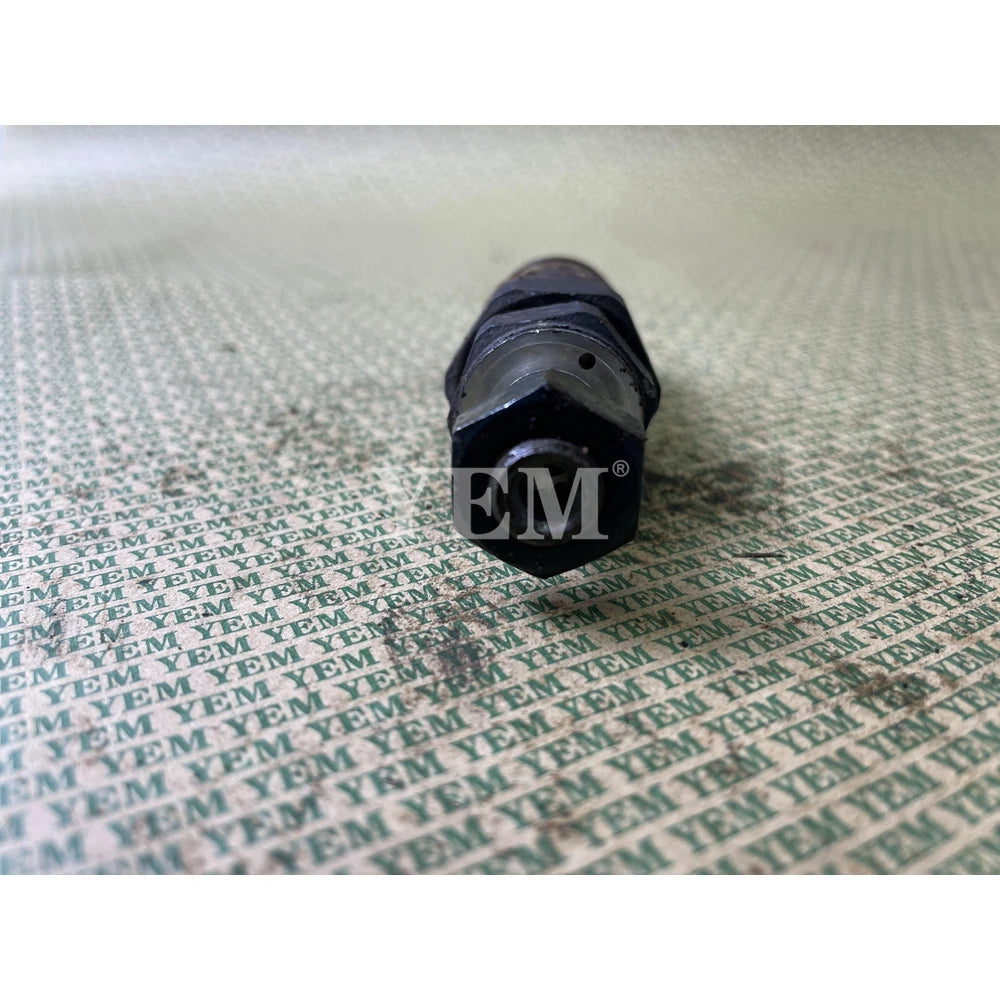 FOR KUBOTA ENGINE V1100 INJECTOR For Kubota