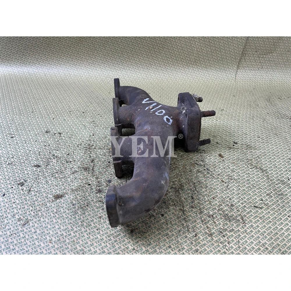 V1100 EXHAUST MANIFOLD FOR KUBOTA (USED) For Kubota