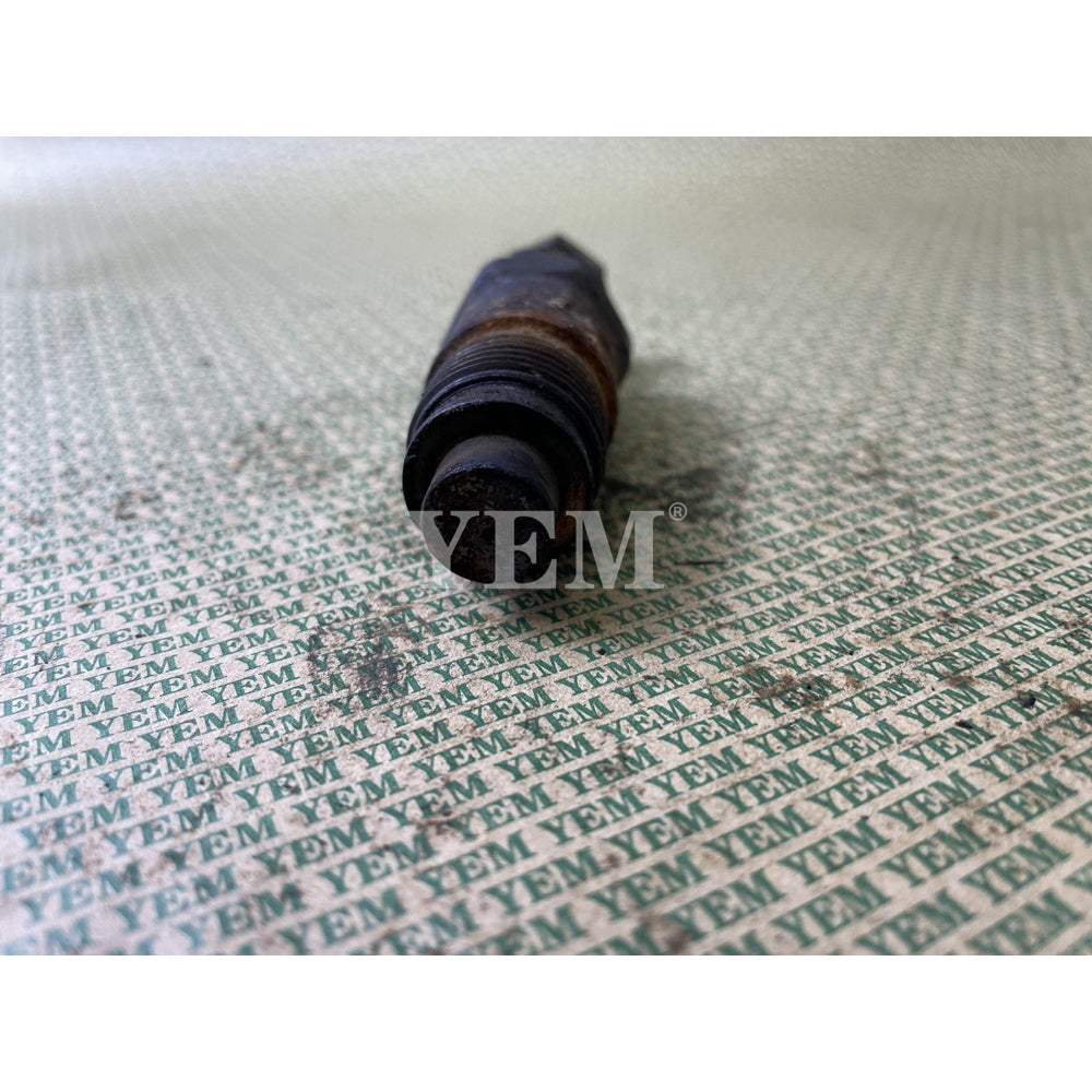 FOR KUBOTA ENGINE V1100 INJECTOR For Kubota