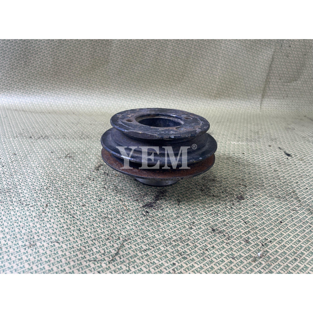 4TNV84 CRANK PULLEY FOR YANMAR (USED) For Yanmar