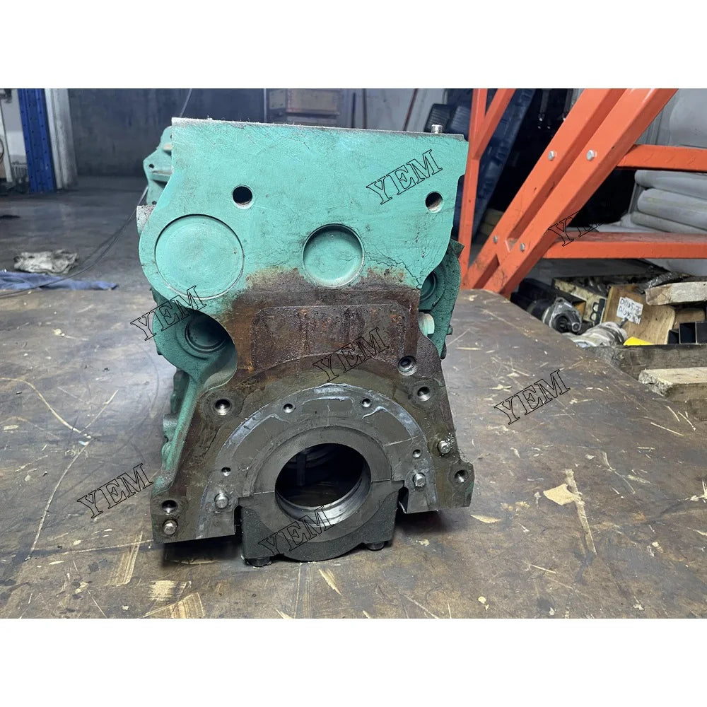 1 year warranty V3800-CR Cylinder Block Assembly 1G381-01014 For Kubota engine Parts YEMPARTS