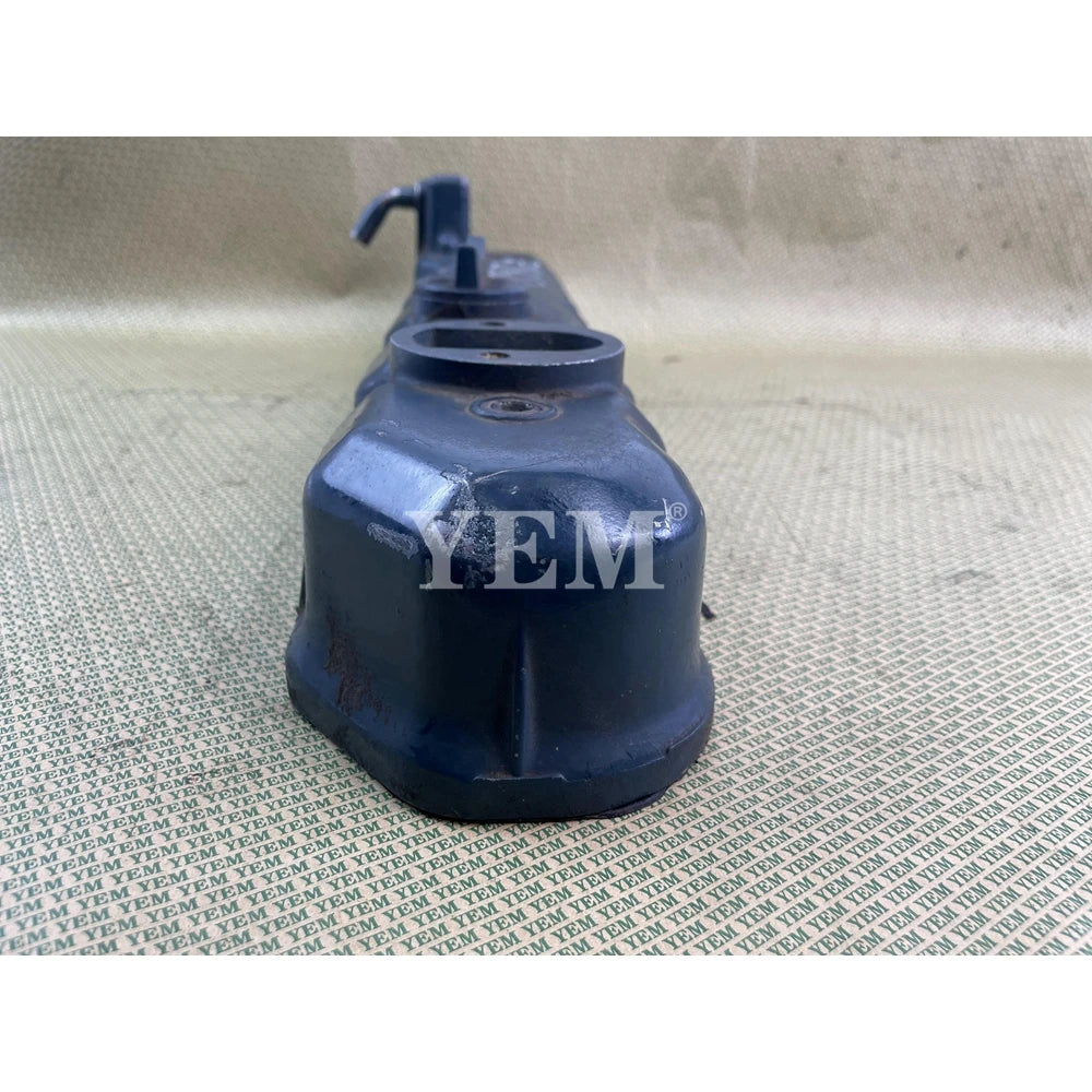 SECOND HAND VALVE COVER FOR KUBOTA F2803 DIESEL ENGINE PARTS For Kubota
