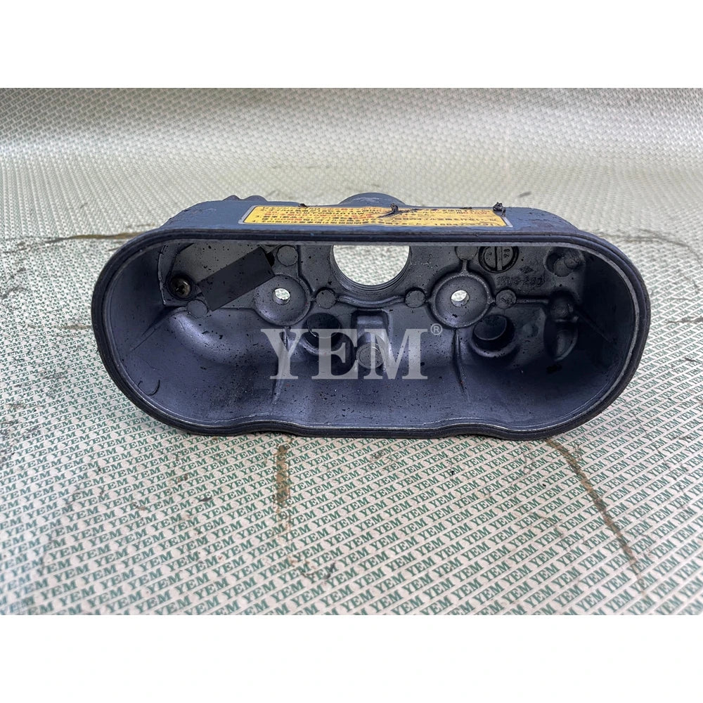 SECOND HAND VALVE COVER FOR KUBOTA Z482 DIESEL ENGINE PARTS For Kubota