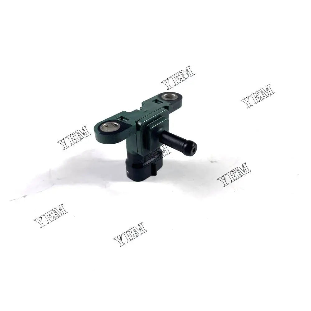 1 year warranty V3800-CR Pressure Sensor 1J500-59670 For Kubota engine Parts YEMPARTS