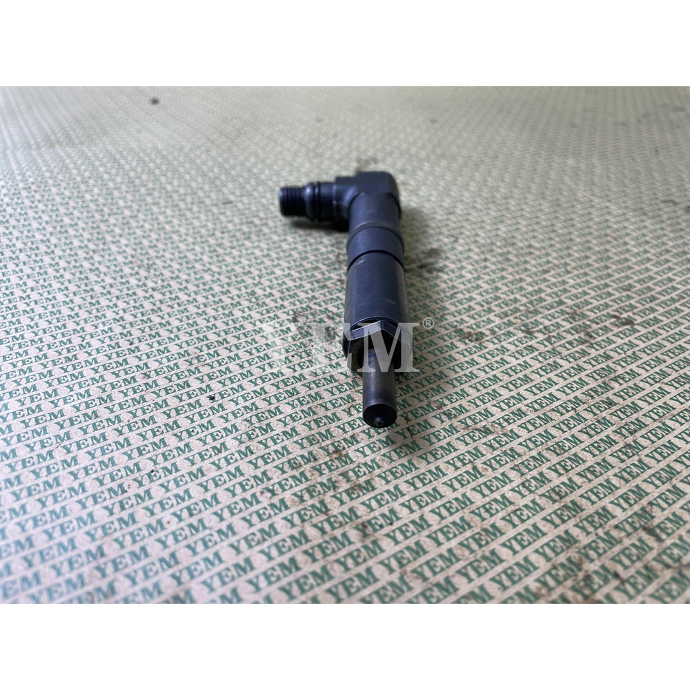 USED INJECTOR FOR KUBOTA V3307 ENGINE For Kubota