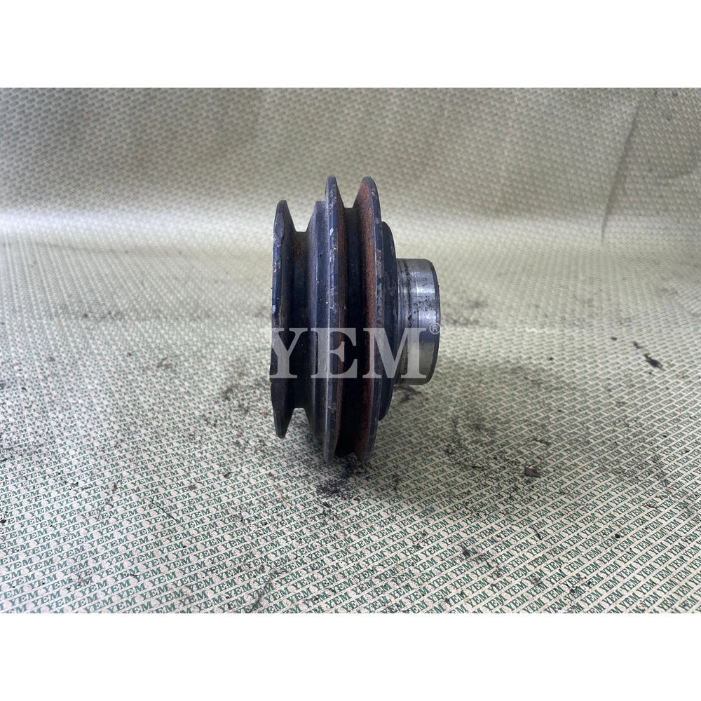 4TNV84 CRANK PULLEY FOR YANMAR (USED) For Yanmar