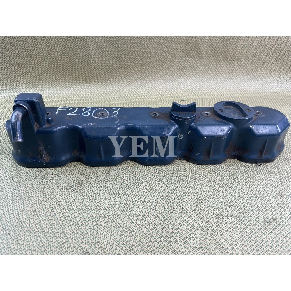 SECOND HAND VALVE COVER FOR KUBOTA F2803 DIESEL ENGINE PARTS For Kubota