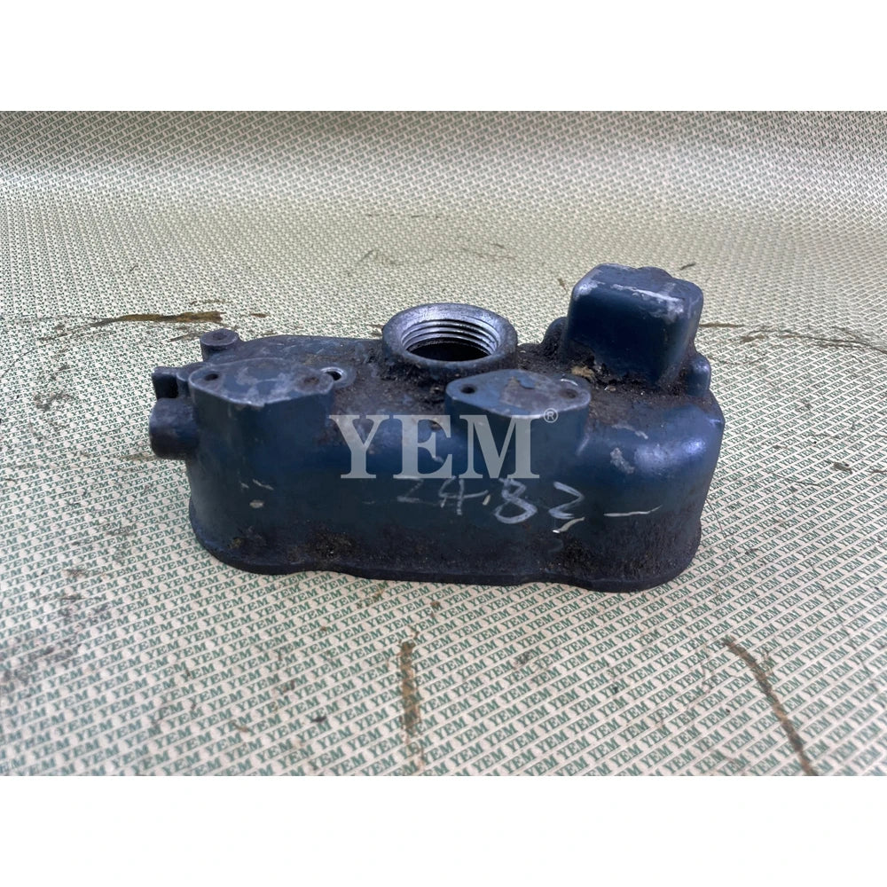 SECOND HAND VALVE COVER FOR KUBOTA Z482 DIESEL ENGINE PARTS For Kubota
