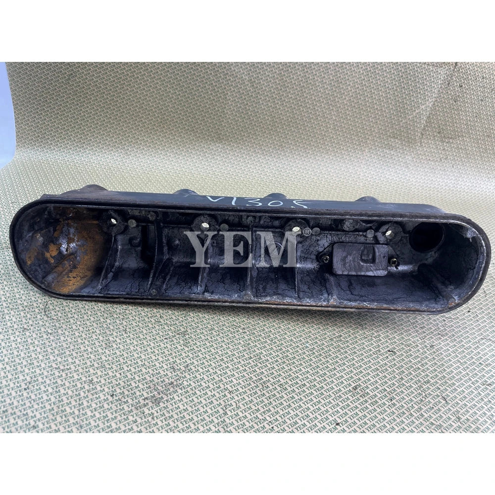 USED V1305 V1405 V1505 VALVE COVER FOR KUBOTA DIESEL ENGINE SPARE PARTS For Kubota