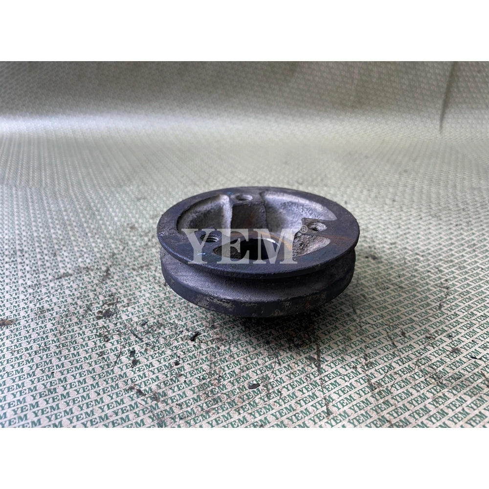 V1100 CRANK PULLEY FOR KUBOTA (USED) For Kubota