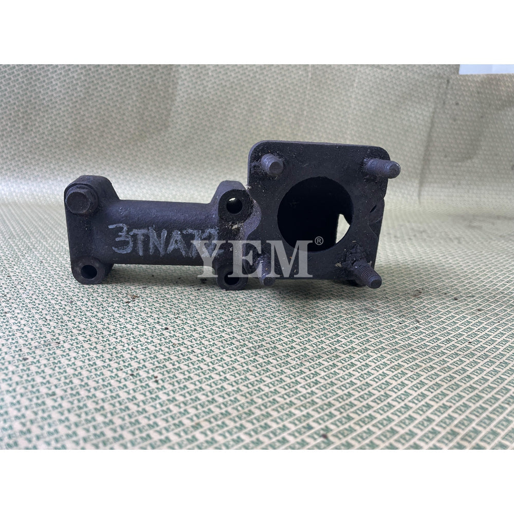 SECOND HAND EXHAUST MANIFOLD FOR YANMAR 3TNA72 DIESEL ENGINE PARTS For Yanmar