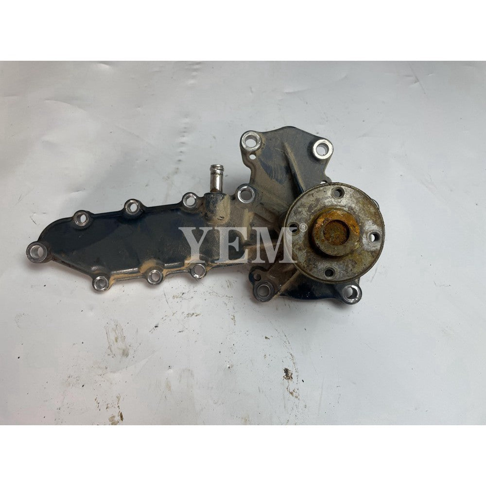 KUBOTA D1803 ENGINES PARTS D1803 WATER PUMP For Kubota